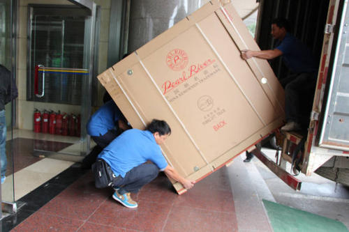 金平钢琴贵重工艺品无忧运